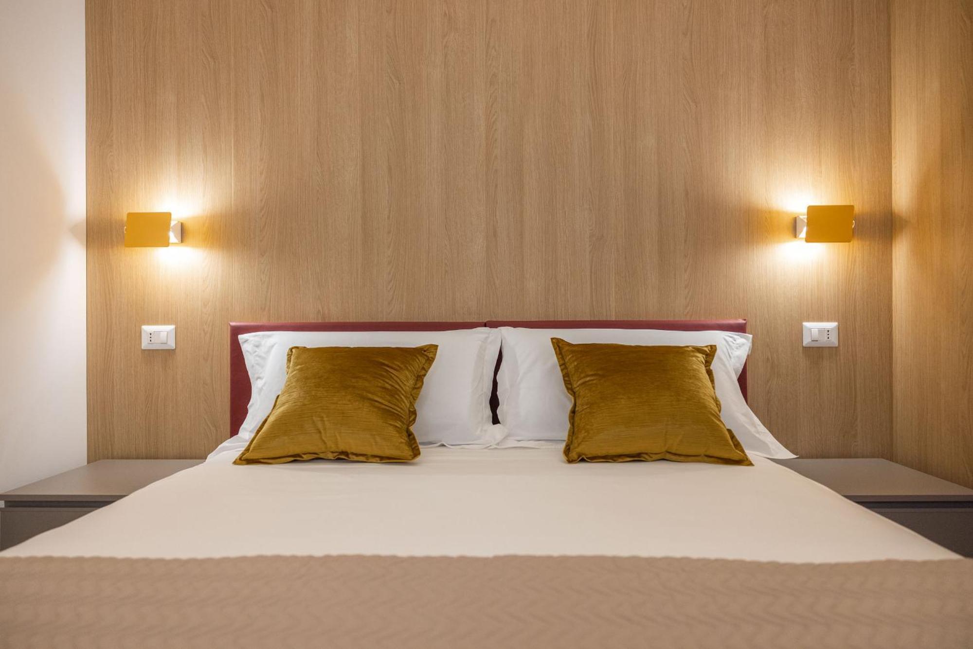 Novum Hospitality Hotel Bari Ngoại thất bức ảnh